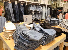 國際市場(chǎng)8月服裝零售 歐盟復(fù)蘇,日本徘徊